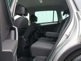 Volkswagen Tiguan (2018) thumbnail 21