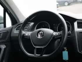 Volkswagen Tiguan (2018) thumbnail 22