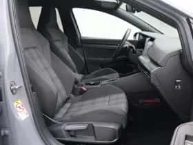 Volkswagen Golf (2021) thumbnail 17