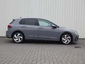 Volkswagen Golf (2021) thumbnail 3