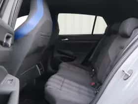 Volkswagen Golf (2021) thumbnail 21
