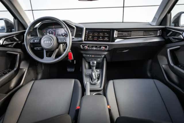 Audi A1 (2025) thumbnail 5