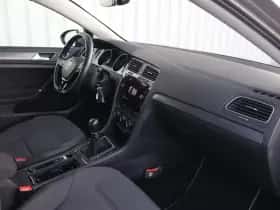 Volkswagen Golf (2019) thumbnail 21