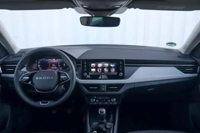 Škoda Scala (2025) thumbnail 5