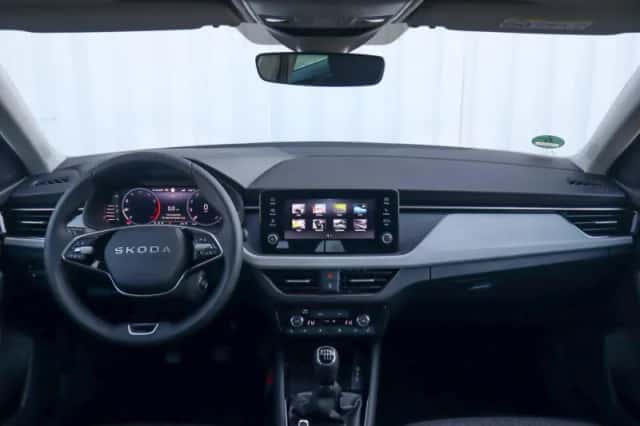 Škoda Scala (2025) thumbnail 5