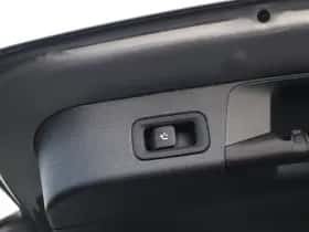 Mercedes-Benz GLB-Klasse (2023) thumbnail 19