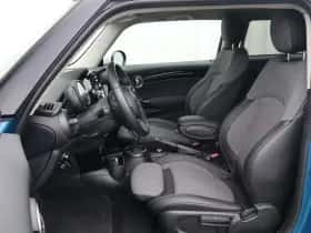 MINI Mini (2023) thumbnail 4