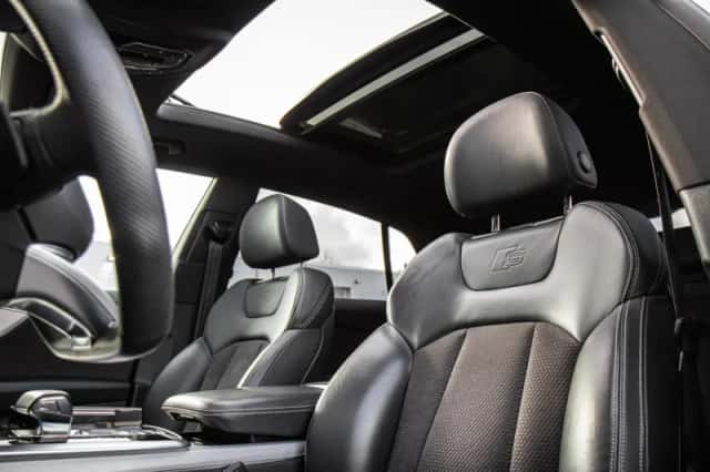 Audi Q8 (2019) thumbnail 4