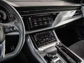 Audi Q8 (2019) thumbnail 33