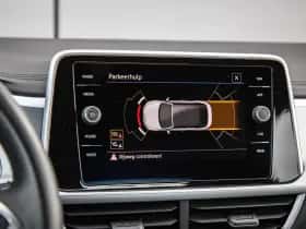 Volkswagen T-Roc (2024) thumbnail 24