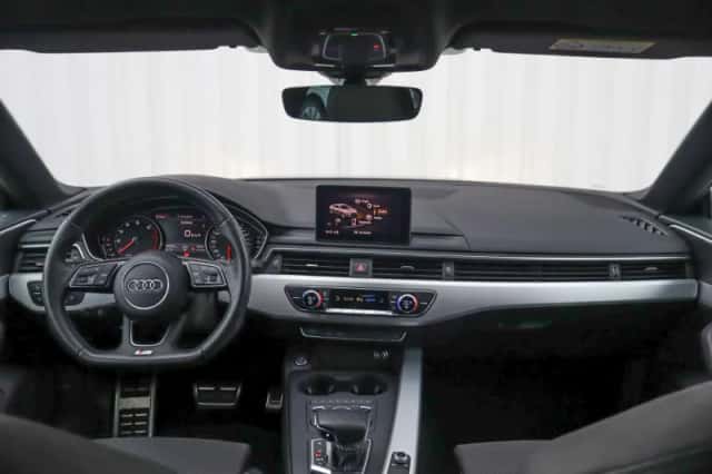 Audi A5 (2020) thumbnail 5