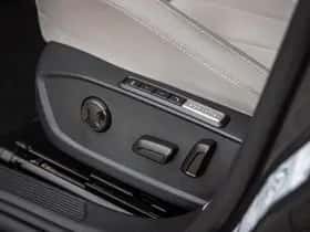 Volkswagen Golf (2022) thumbnail 17