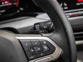 Volkswagen Golf (2022) thumbnail 26