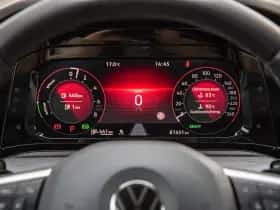 Volkswagen Golf (2022) thumbnail 27