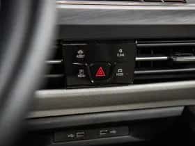 Volkswagen Golf (2022) thumbnail 30