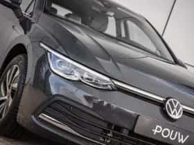 Volkswagen Golf (2022) thumbnail 10