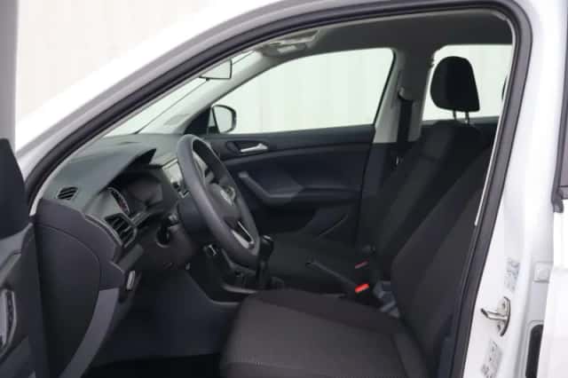 Volkswagen T-Cross (2021) thumbnail 4