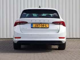 Škoda Octavia (2024) thumbnail 12