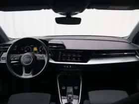 Audi A3 (2021) thumbnail 5