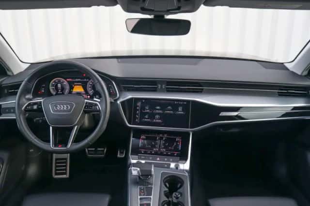 Audi A6 (2022) thumbnail 5