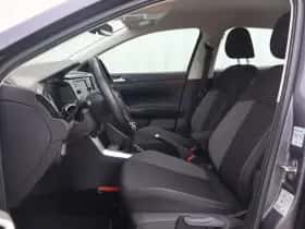Volkswagen Polo (2021) thumbnail 4