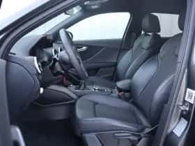Audi Q2 (2022) thumbnail 4