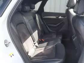 Audi Q3 (2017) thumbnail 17