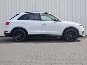 Audi Q3 (2017) thumbnail 3