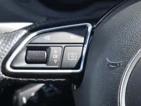 Audi Q3 (2017) thumbnail 25