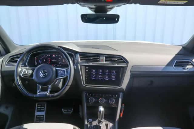 Volkswagen Tiguan (2019) thumbnail 5