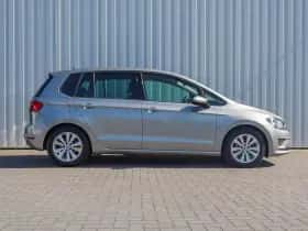 Volkswagen Golf (2017) thumbnail 3