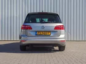 Volkswagen Golf (2017) thumbnail 10