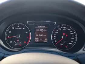 Audi Q3 (2018) thumbnail 21