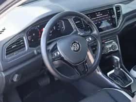 Volkswagen T-Roc (2019) thumbnail 19