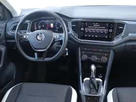 Volkswagen T-Roc (2019) thumbnail 22