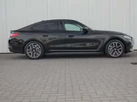 BMW i4 (2023) thumbnail 3