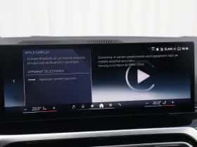 BMW i4 (2023) thumbnail 28