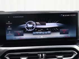 BMW i4 (2023) thumbnail 29
