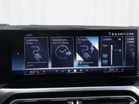 BMW i4 (2023) thumbnail 42