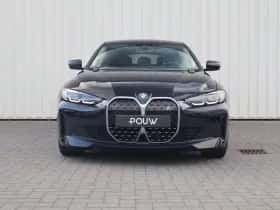 BMW i4 (2023) thumbnail 9