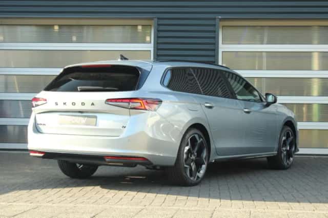 Škoda Superb (2026) thumbnail 2