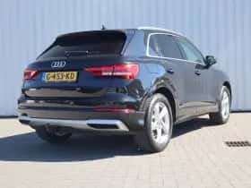 Audi Q3 (2019) thumbnail 2
