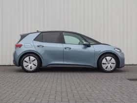 Volkswagen ID.3 (2020) thumbnail 3