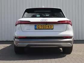Audi e-tron (2019) thumbnail 12