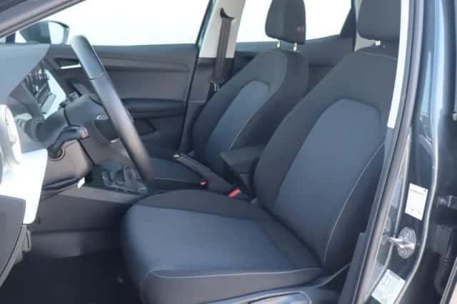 SEAT Ibiza (2023) thumbnail 4
