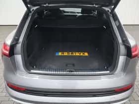 Audi e-tron (2022) thumbnail 14