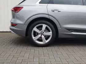 Audi e-tron (2022) thumbnail 16