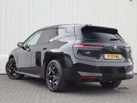 BMW iX (2022) thumbnail 13