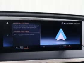BMW iX (2022) thumbnail 37