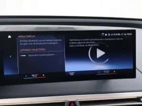 BMW iX (2022) thumbnail 38